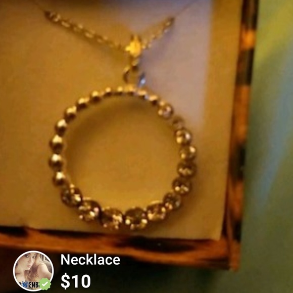 Necklaces - Picture 5 of 5